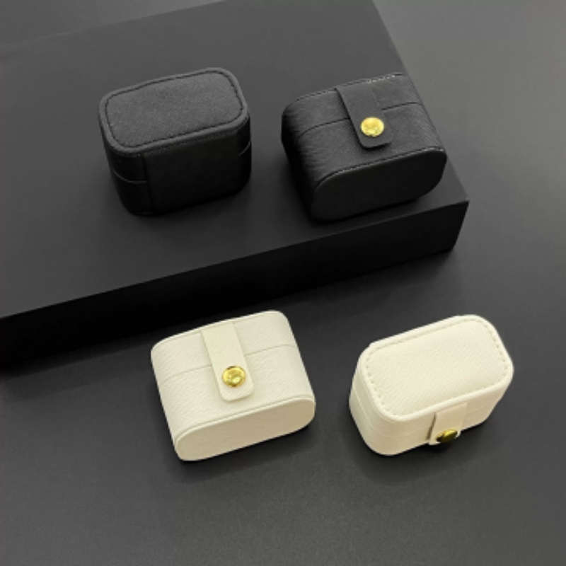 Accessories Travel Jewelry Box - Portagioie in Pelle Portatile da Tavolo