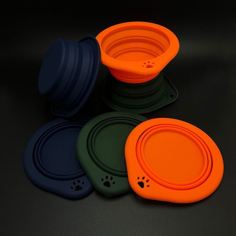 Ciotola portatile in silicone  - Travel Accessories Dog recensione e prezzo