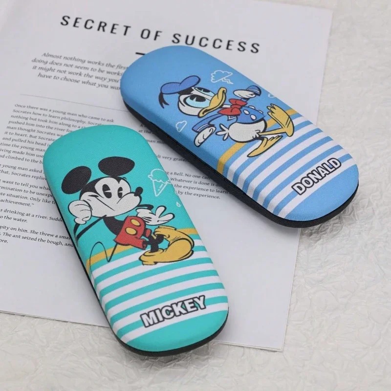 Astuccio per occhiali Disney M - Travel Accessories Dog recensione e prezzo
