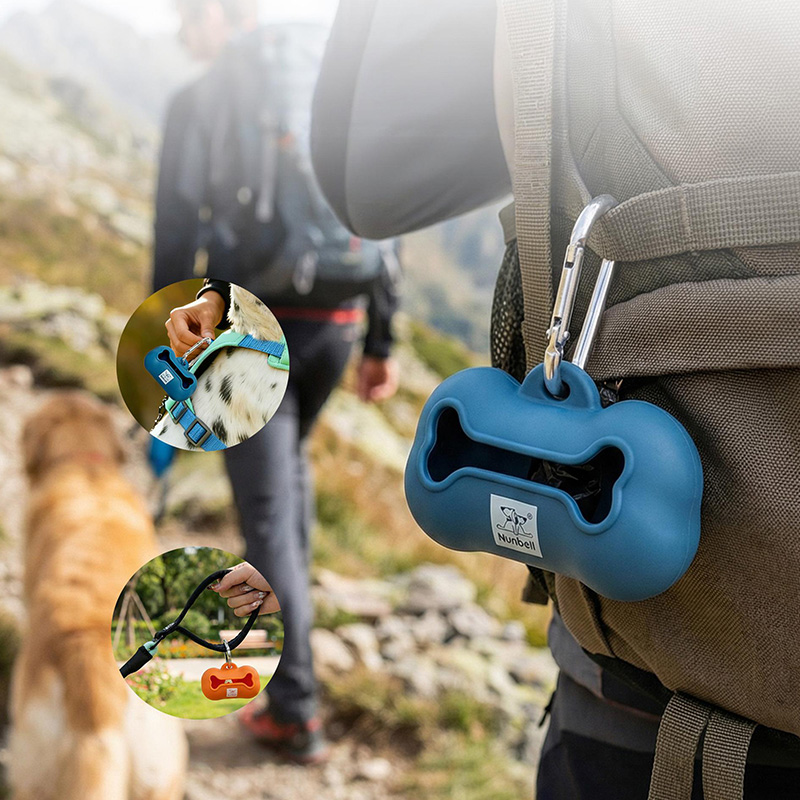 Dispenser per Sacchetti per Es - Travel Accessories For Dogs recensione e prezzo