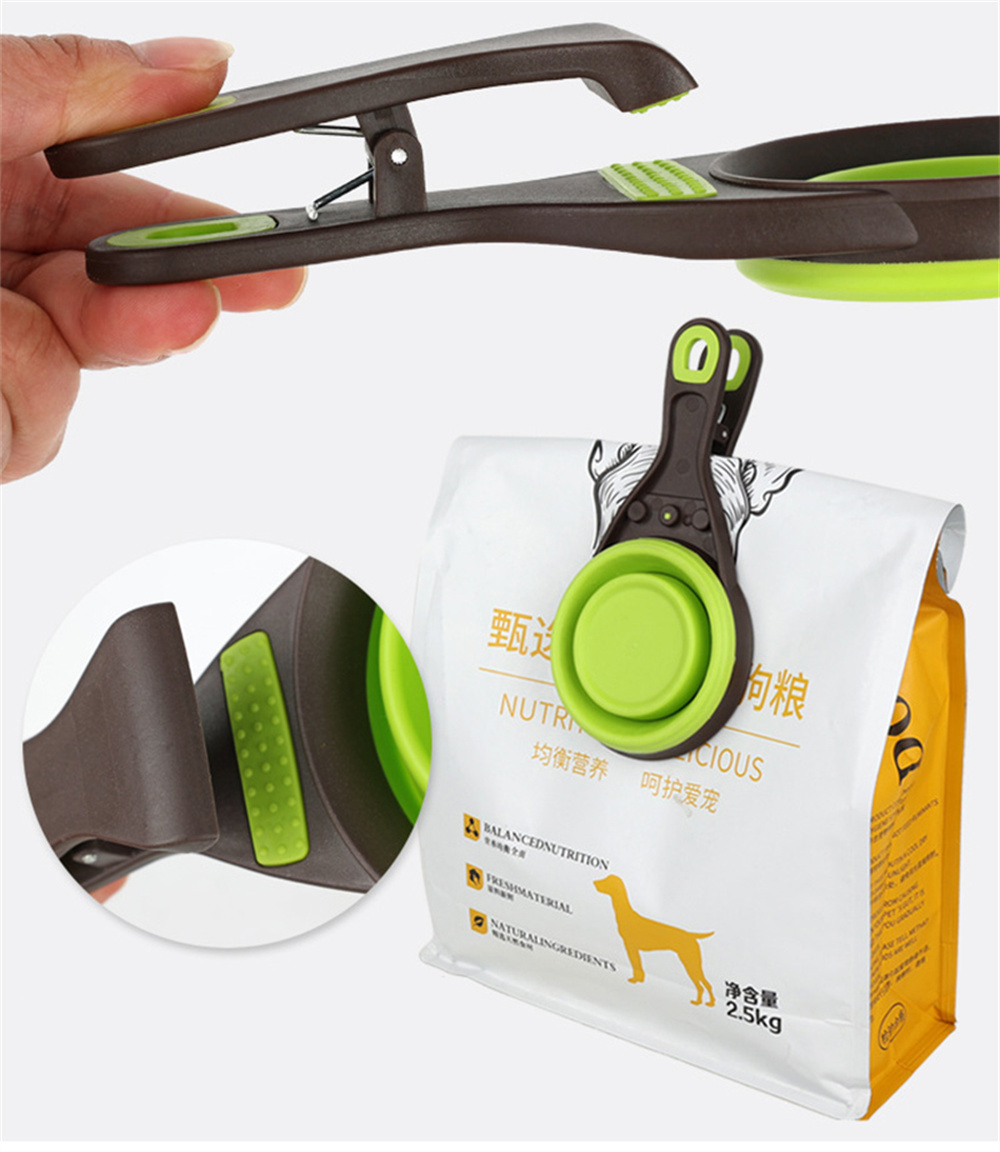 Cucchiaio Dosatore Pieghevole  - Travel Accessories Dog recensione e prezzo